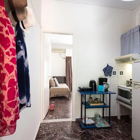 Melina Beachfront Malaki